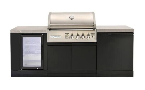 Compact 4 burner outdoor kitchen with fridge & storage