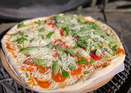 Pizza Night on a Kamado: How to Nail That Woodfired Taste at Home